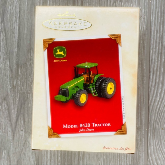 Vintage Hallmark 03 8420 tractor John Deere Ornament Die-Cast Metal collectable - Picture 2 of 11
